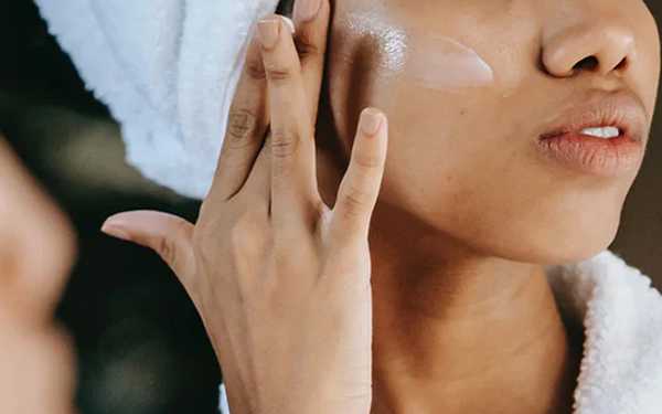 Simple Skincare Habits to Keep Year-Round